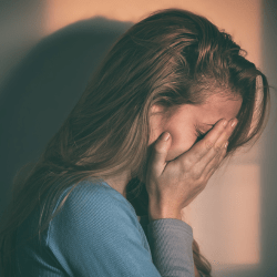 5 sentiments potentiels chez les personnes en deuil